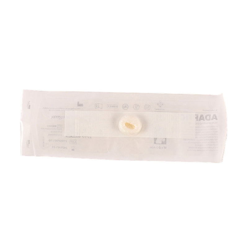 Solventum Adaptic Digit Small non-adhering dressing, 2cm, 1 unit, MAD003, shown in its sealed packaging