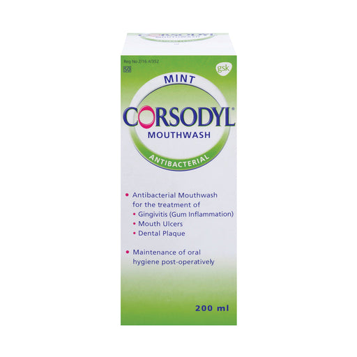 Corsodyl Antibacterial Mouthwash Mint 200ml