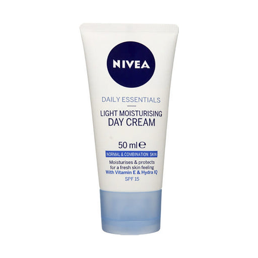 Nivea Daily Essentials SPF15 Light Moisturising Day Cream 50ml